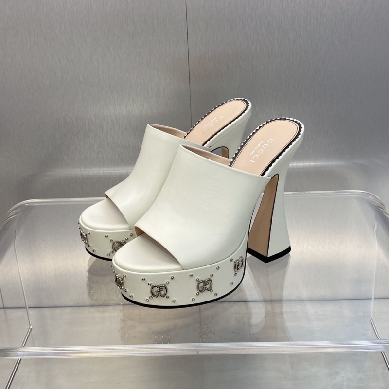 Gucci Heeled Shoes